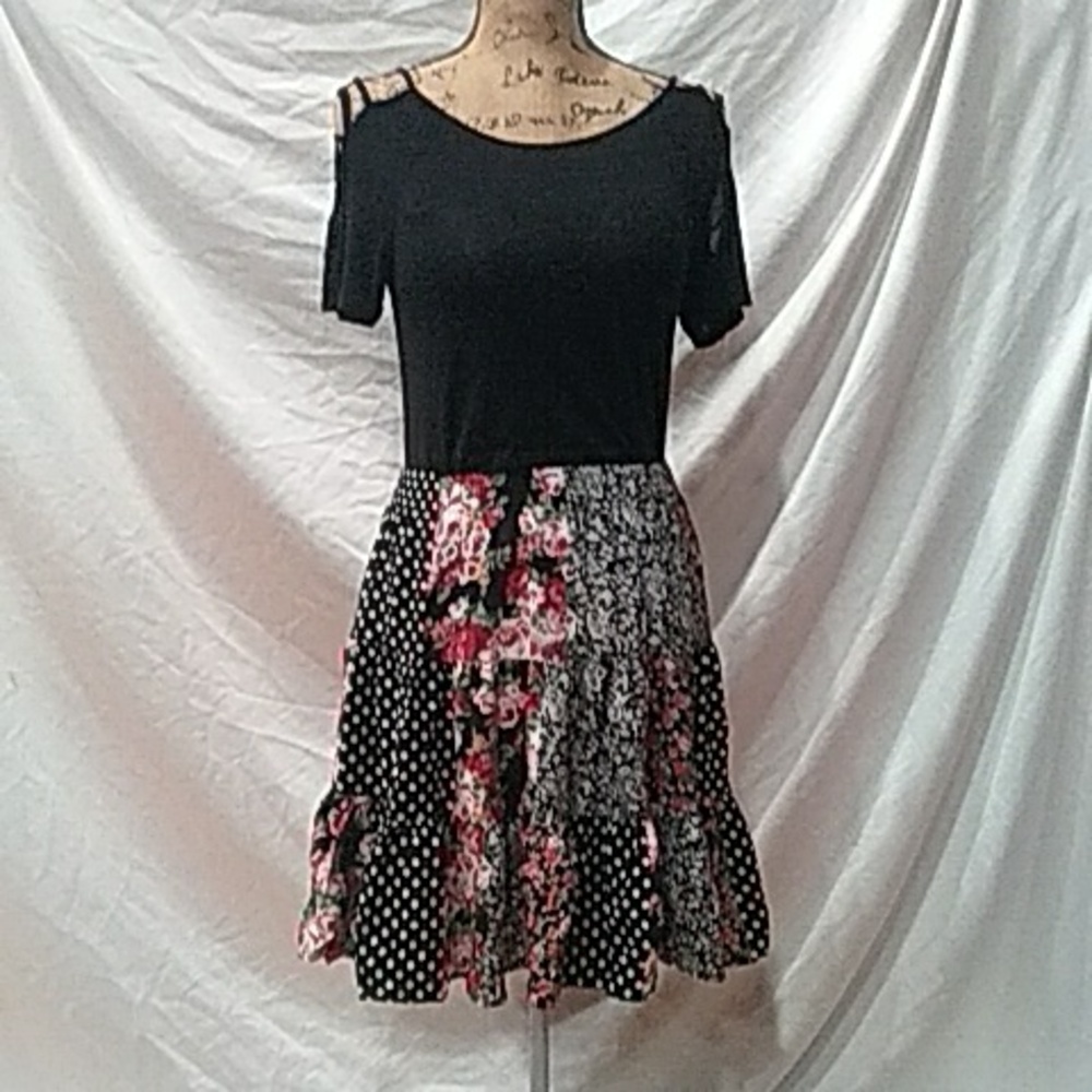 Black Floral Patchwork Tiered Skirt - Women's